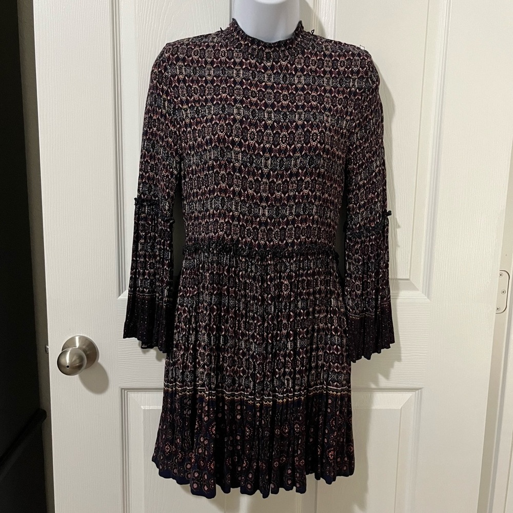 Vintage Forever 21 Bell Sleeve Dress